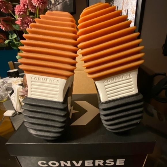 Converse Run Star Motion Hi Shoes size 6.5 Men/8 Women - Picture 8 of 12